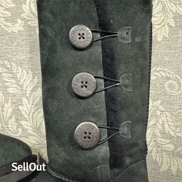 UGG Women's Bailey Button Triplet II Black Boots Size 6 Standard - Picture 3 of 10